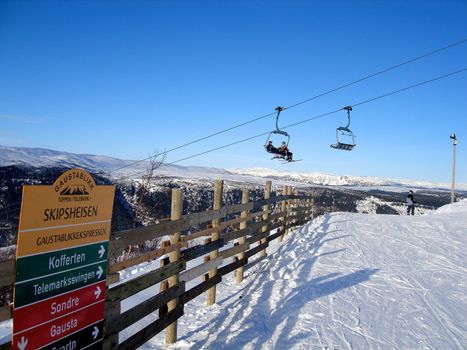 tram on the skiing ground. Please note: No negative use allowed.