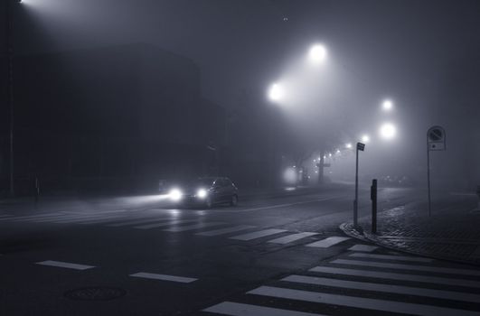 Foggy winter evening in the city. 1600 ISO.