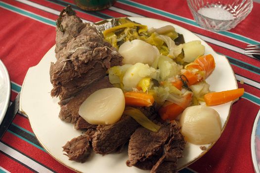 the beef stew is a dish containing beef animal which one often eats in winter in France