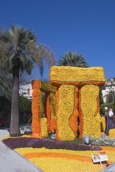 With this occasion the gardens are the theater of construction of monument out of oranges and lemons on a different topic each years.