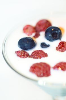blueberries and raspberries in yogurt excelent for health