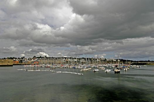 Port near Concarneau, Brittany, North France. Concarneau, Hafen.