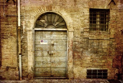 Grunge Italian facade Senigallia - Marche, Italy