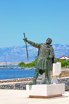 Sculpture of Duke Branimir on entrance to the city of Nin