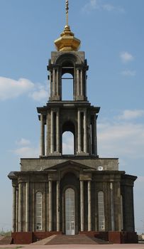 the orthodox cathedral is recently constructed on a place of fight at Kursk