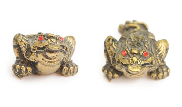the three-legged Chinese "Lucky Money Toad". Used in Feng Shui to attract or protect wealth.