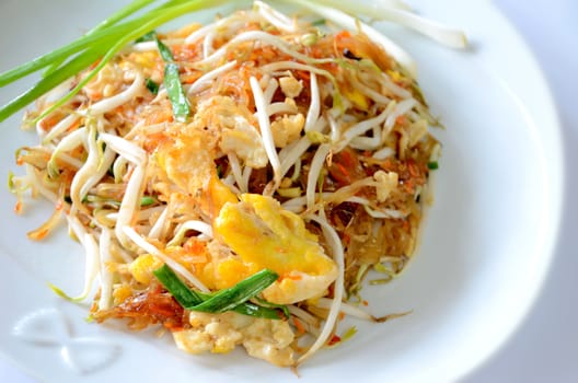 favorite thai food is name Pad Thai 
