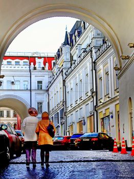 The photograph shows an acre courtyard in the center of Moscow. Beautiful 
winter landscape