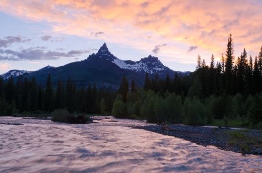 The Clarks Fork of the Yellowstone River and Pilot Peak at sunset, Shoshone National Forest, Park County, Wyoming, USA