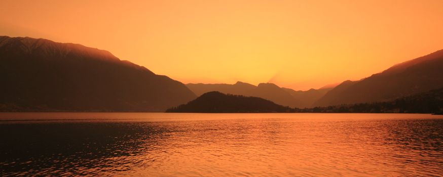 Como Lake, sunset