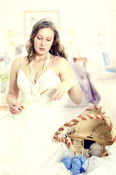 Sleeping Beauty Princess: girl with a spindle