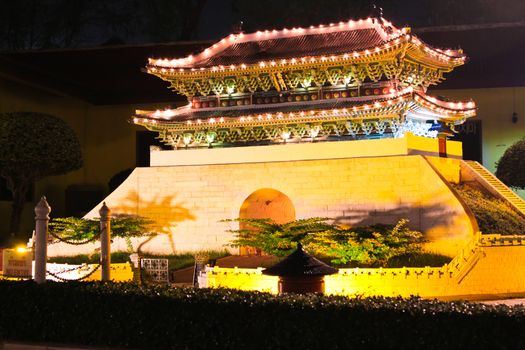 NAMDAEMUN,korea gate, is reproduced to mini size in mini siam, Thailand.