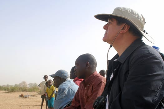 All stages of the drilling of a well in Burkina Faso Faso. Water is with 40 meters of depth and it is necessary to use a truck of drilling. To final manual pump will be assembled so that the well is protected from all pollution outside. A well costs 8000 Euro which are financed by humanitarian associations.