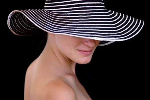 minimalistic portrait of lady with hat