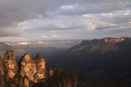 The Three Sisters rock formation in the Blue Mountains of Australia