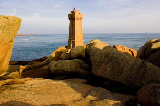 Pors Kamor lighthouse, Ploumanac''h, Brittany, France