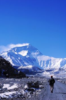 Landscape of Mount Everest from the north face in Tibet, China