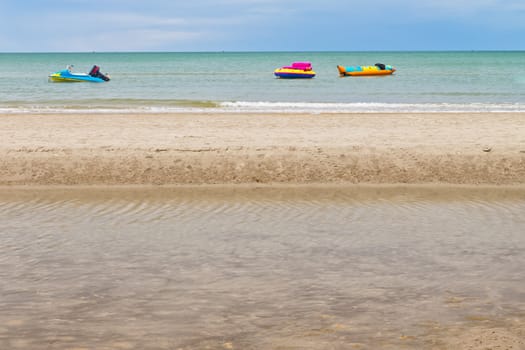 A small motorboat in the sea of ​​Thailand.