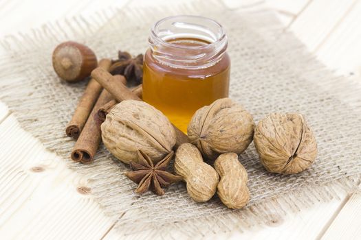 nuts, spices and honey