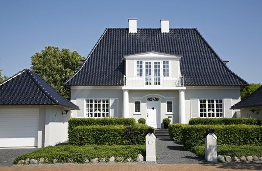 Upper class villa and nice garden Denmark.