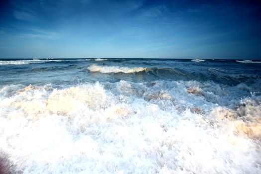 blue ocean waves go to you