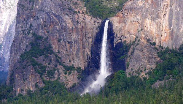 The Yosemite Bridalveil Fall with a lot of water coming down