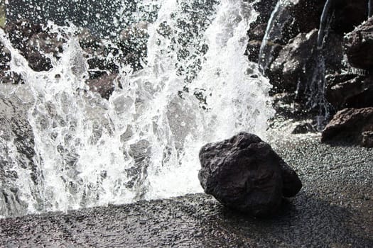 Wave breaking on the rocks