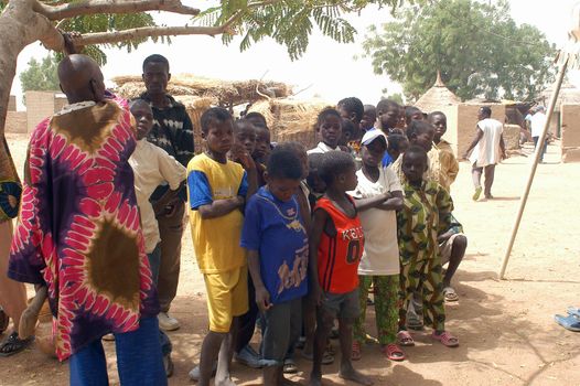 The festival of establishment of a usual chief in Burkina Faso Faso lasts three days. The usual chief succeeds his father deceased, it is always the groin of the family and always a man. It is a very rare event because a chief can be replaced only after his death. During establishment it is the festival and all the area is invited. This festival occurs to Kokemnour�, small village in the East of Burkina Faso Faso in the province of Kouritanga. These three days are punctuated of dance, meal and especially of traditional ceremonies African. The Chief is the King and can be established only by chiefs more important than him.                                