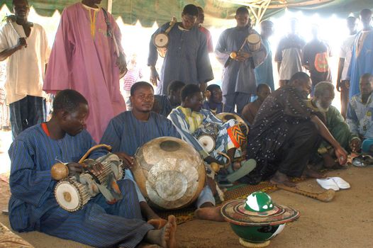 The festival of establishment of a usual chief in Burkina Faso Faso lasts three days. The usual chief succeeds his father deceased, it is always the groin of the family and always a man. It is a very rare event because a chief can be replaced only after his death. During establishment it is the festival and all the area is invited. This festival occurs to Kokemnour�, small village in the East of Burkina Faso Faso in the province of Kouritanga. These three days are punctuated of dance, meal and especially of traditional ceremonies African. The Chief is the King and can be established only by chiefs more important than him.                                