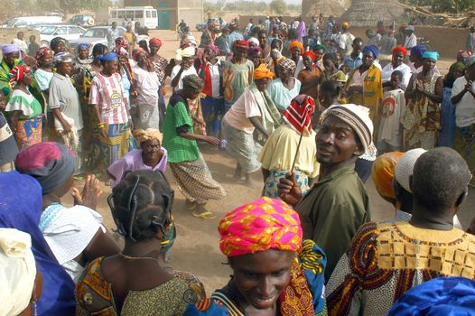 The festival of establishment of a usual chief in Burkina Faso Faso lasts three days. The usual chief succeeds his father deceased, it is always the groin of the family and always a man. It is a very rare event because a chief can be replaced only after his death. During establishment it is the festival and all the area is invited. This festival occurs to Kokemnour�, small village in the East of Burkina Faso Faso in the province of Kouritanga. These three days are punctuated of dance, meal and especially of traditional ceremonies African. The Chief is the King and can be established only by chiefs more important than him.                                