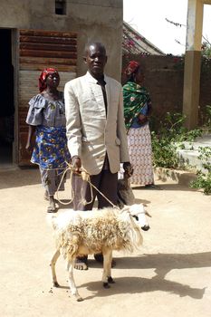 The festival of establishment of a usual chief in Burkina Faso Faso lasts three days. The usual chief succeeds his father deceased, it is always the groin of the family and always a man. It is a very rare event because a chief can be replaced only after his death. During establishment it is the festival and all the area is invited. This festival occurs to Kokemnour�, small village in the East of Burkina Faso Faso in the province of Kouritanga. These three days are punctuated of dance, meal and especially of traditional ceremonies African. The Chief is the King and can be established only by chiefs more important than him.                                