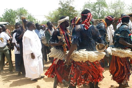 The festival of establishment of a usual chief in Burkina Faso Faso lasts three days. The usual chief succeeds his father deceased, it is always the groin of the family and always a man. It is a very rare event because a chief can be replaced only after his death. During establishment it is the festival and all the area is invited. This festival occurs to Kokemnour�, small village in the East of Burkina Faso Faso in the province of Kouritanga. These three days are punctuated of dance, meal and especially of traditional ceremonies African. The Chief is the King and can be established only by chiefs more important than him.                                