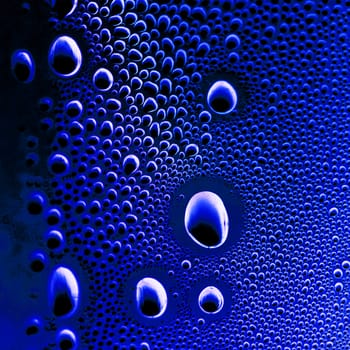 macro water drops close up