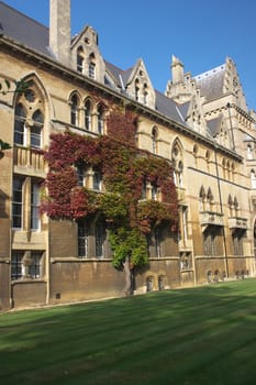 Part/ side wing of Christ Church, Oxford, UK. Christ Church is one of the colleges of Oxford Univeristy and at the same time the Cathedral church of the diocese of Oxford.