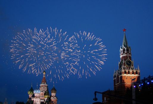 fireworks night celebration traditional moscow kremlin sky