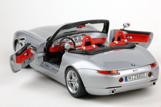 BMW Z 8 - Model car - Scale 1/24