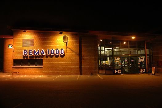 Rema 1000. Norwegian shop. Nightshoot.
øya, Larvik, Norway - 2006.