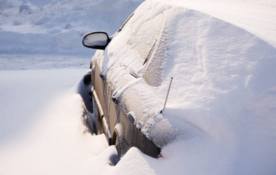 winter urban concept  (natural disaster, focus point selective on vehicle)