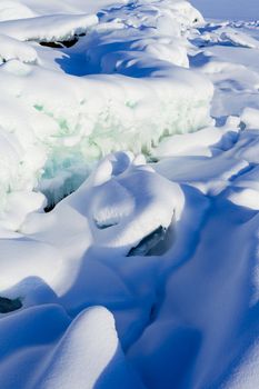 Snow and ice forming a beautiful snowscape.