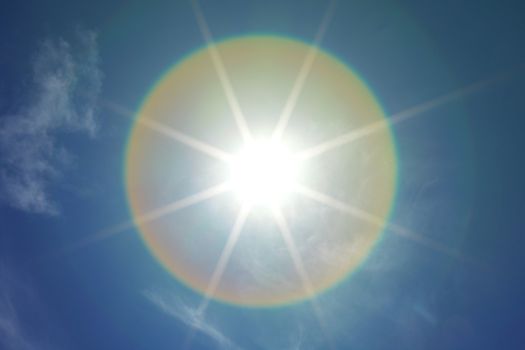 sun in blue day sky