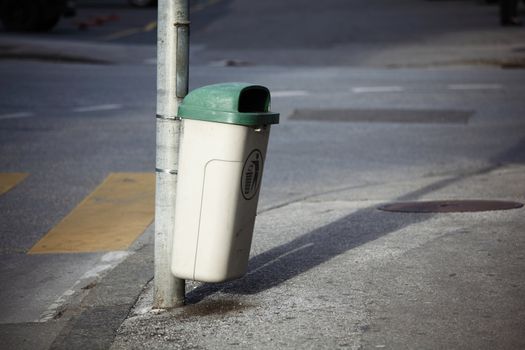 trash can close up