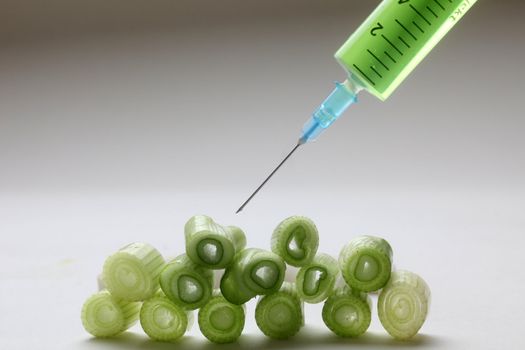 Injection into fresh young onion
