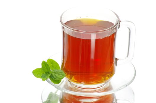 tea in cup with leaf mint 