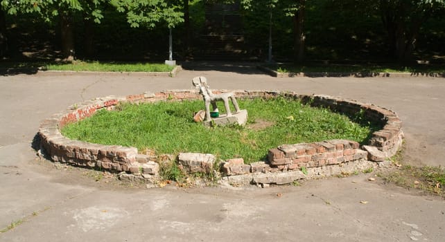 old destroyed fountain in the thrown park