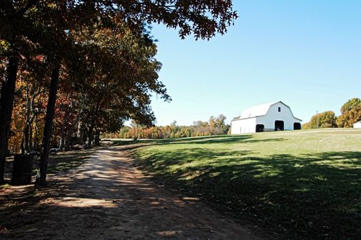 A barm on a farm during the fall of the year