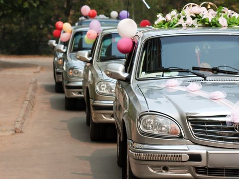 Married bride wedding flower bouquet limousine car