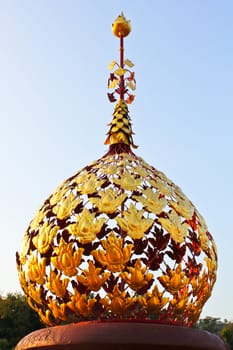 Dome of golden leaves