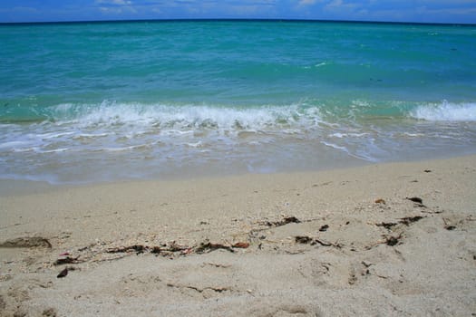 A seascape with beautiful and clear water.
