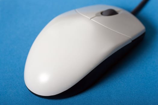 Computer technology mouse with communication cable