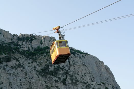 Cableway. Rope - way in the Crimean mountains